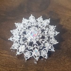 Brooch
